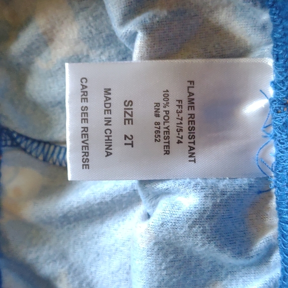 Boys PJ set 2T - Picture 4 of 4